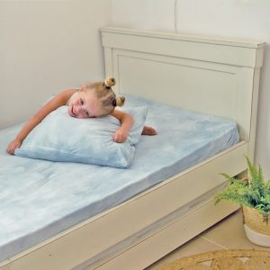 blue sheet 1 300x300 - סט סדין וציפית לכרית למיטת יחיד Eco dye תכלת