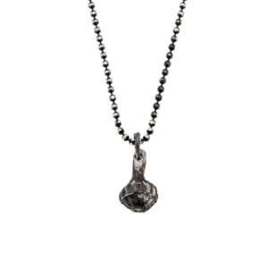 7290111691928 300x300 - gitta bijoux dark silver garlic necklace